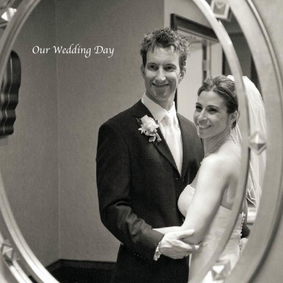 Wedding Photo Ideas Bride Groom Reflecting