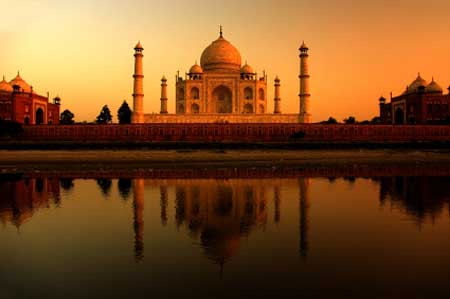 Evening Landscape Photography Of The Taj Mahal, India At Sunset